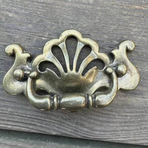 8 vintage Dresser pull knob 1992 B1254 ornate brass Handle Chippendale Style 4” - Picture 11 of 11
